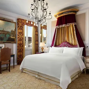 Отель The St. Regis