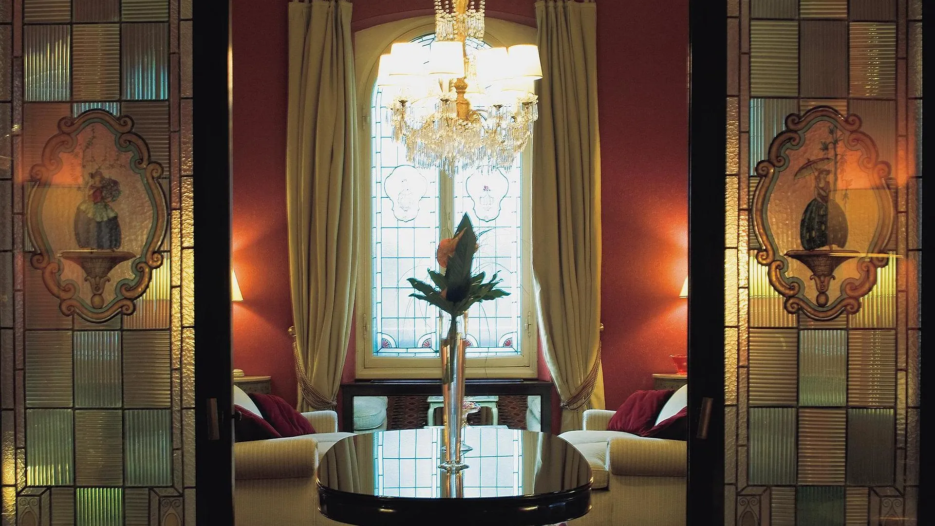 Hotel Regency - Small Luxury Hotels Of The World Florence 5*,