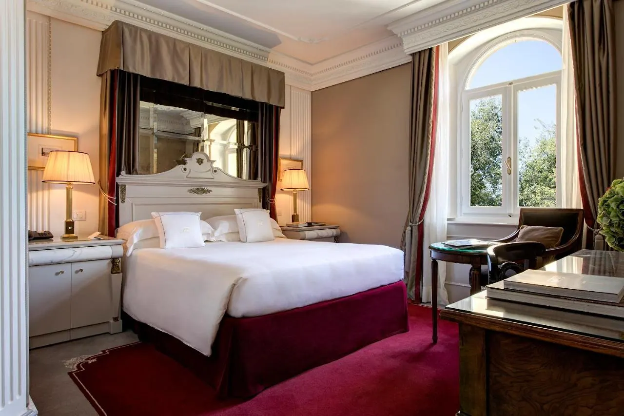 Hotel Regency - Small Luxury Hotels Of The World Florencie