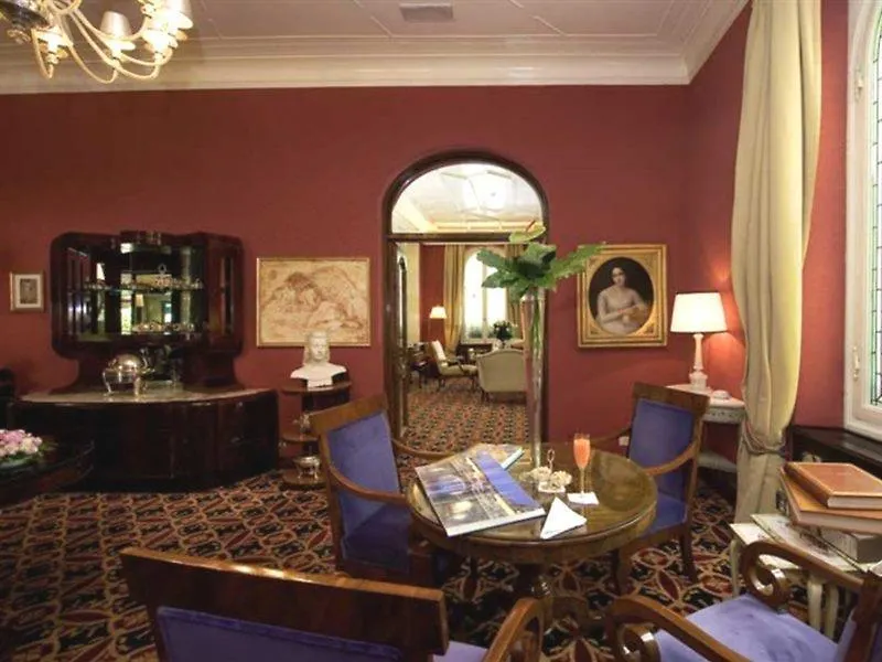 Hotel Regency - Small Luxury Hotels Of The World Florencie