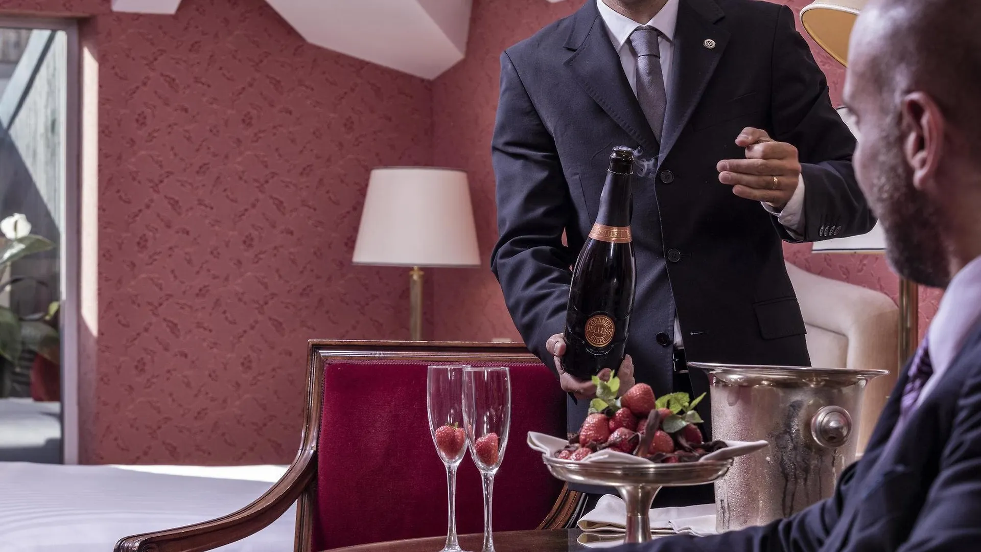 Hotel Regency - Small Luxury Hotels Of The World Florens
